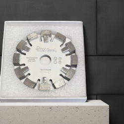 Frez diamentowy TM-TECH 125 mm do betonu twardego – tarcza segmentowa do cięcia podłogówki Frez diamentowy TM-TECH 125 mm do betonu twardego – tarcza segmentowa do cięcia podłogówki